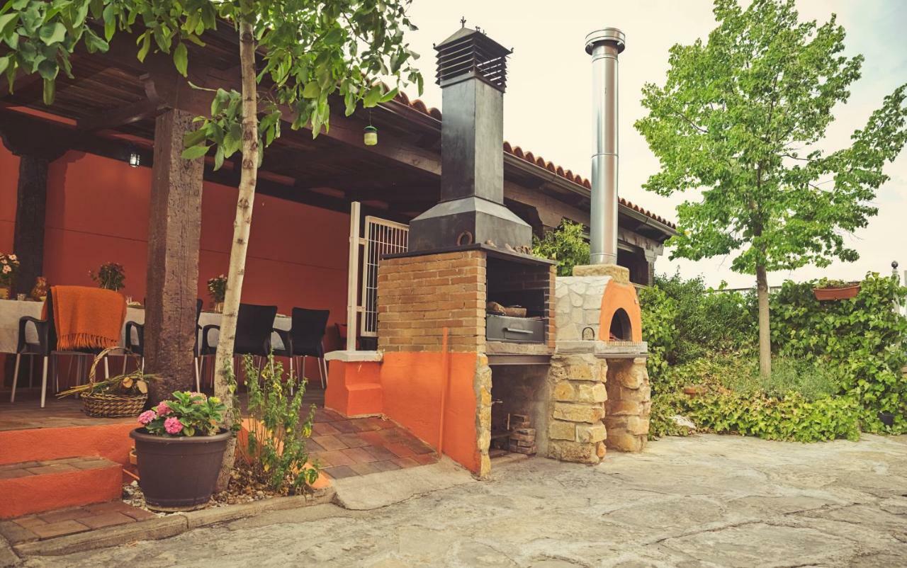 Apartamento 2 4/6 Pax Casa Rural El Sauce. A 2,5 Km De Cuenca Capital Nohales Buitenkant foto