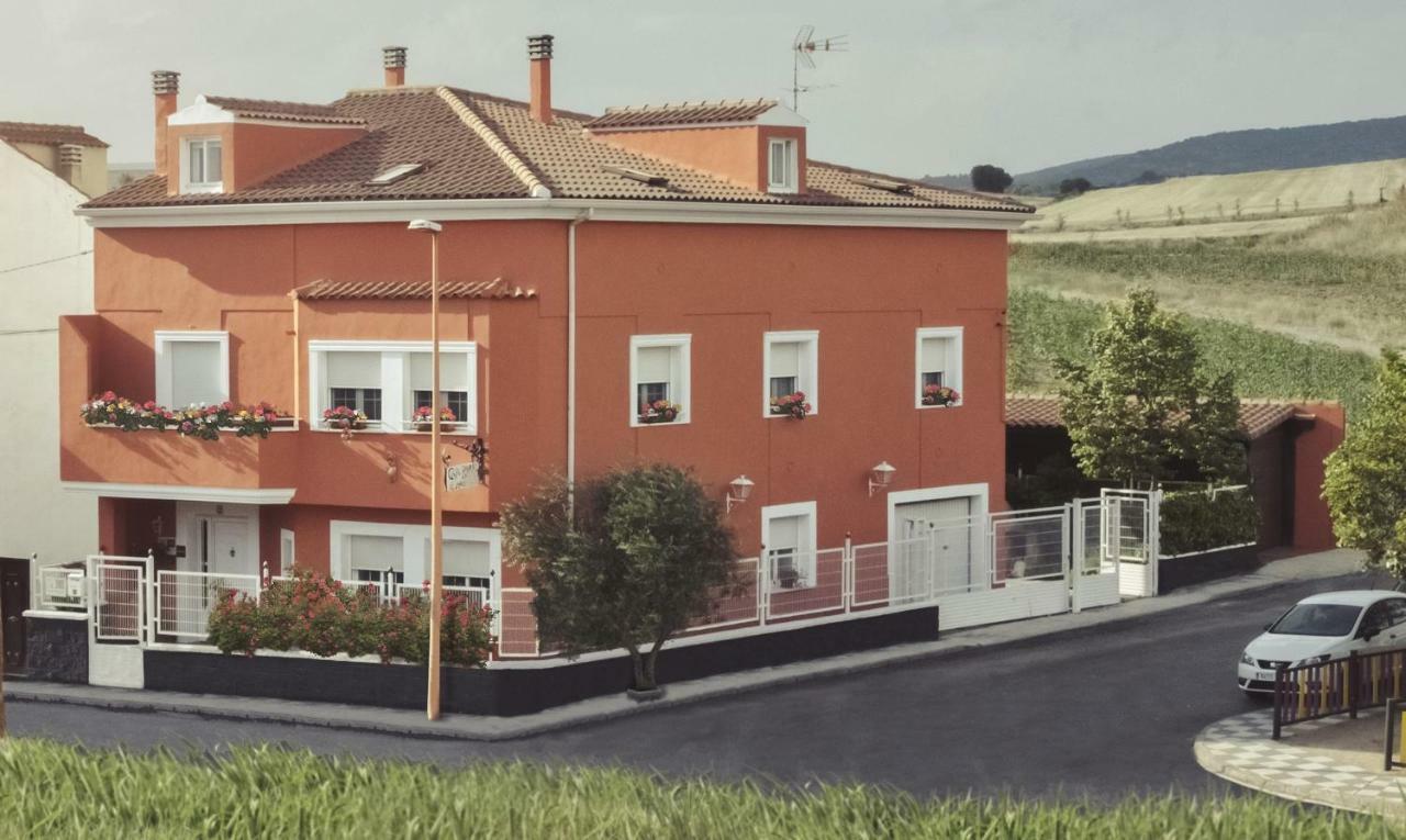 Apartamento 2 4/6 Pax Casa Rural El Sauce. A 2,5 Km De Cuenca Capital Nohales Buitenkant foto