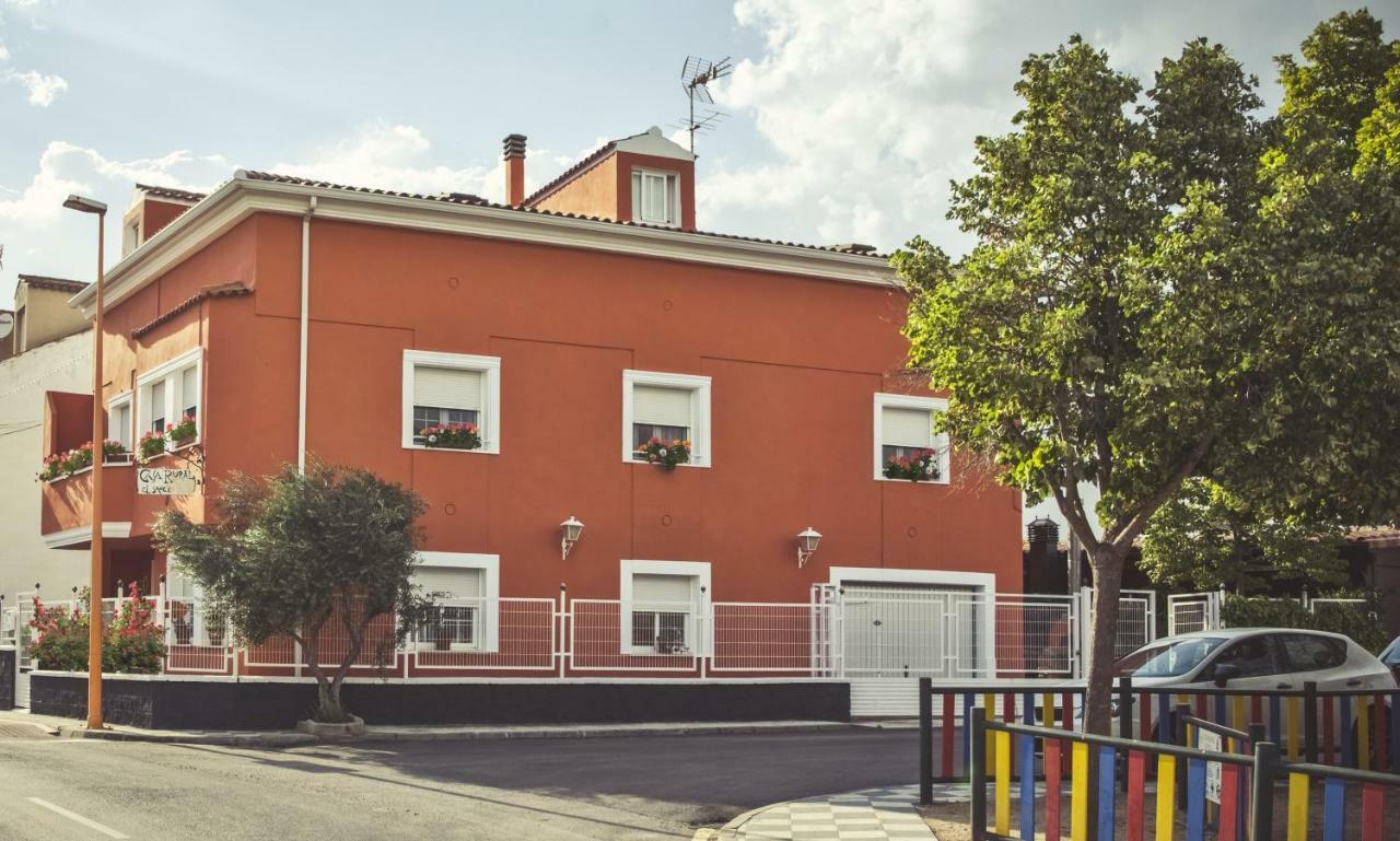 Apartamento 2 4/6 Pax Casa Rural El Sauce. A 2,5 Km De Cuenca Capital Nohales Buitenkant foto