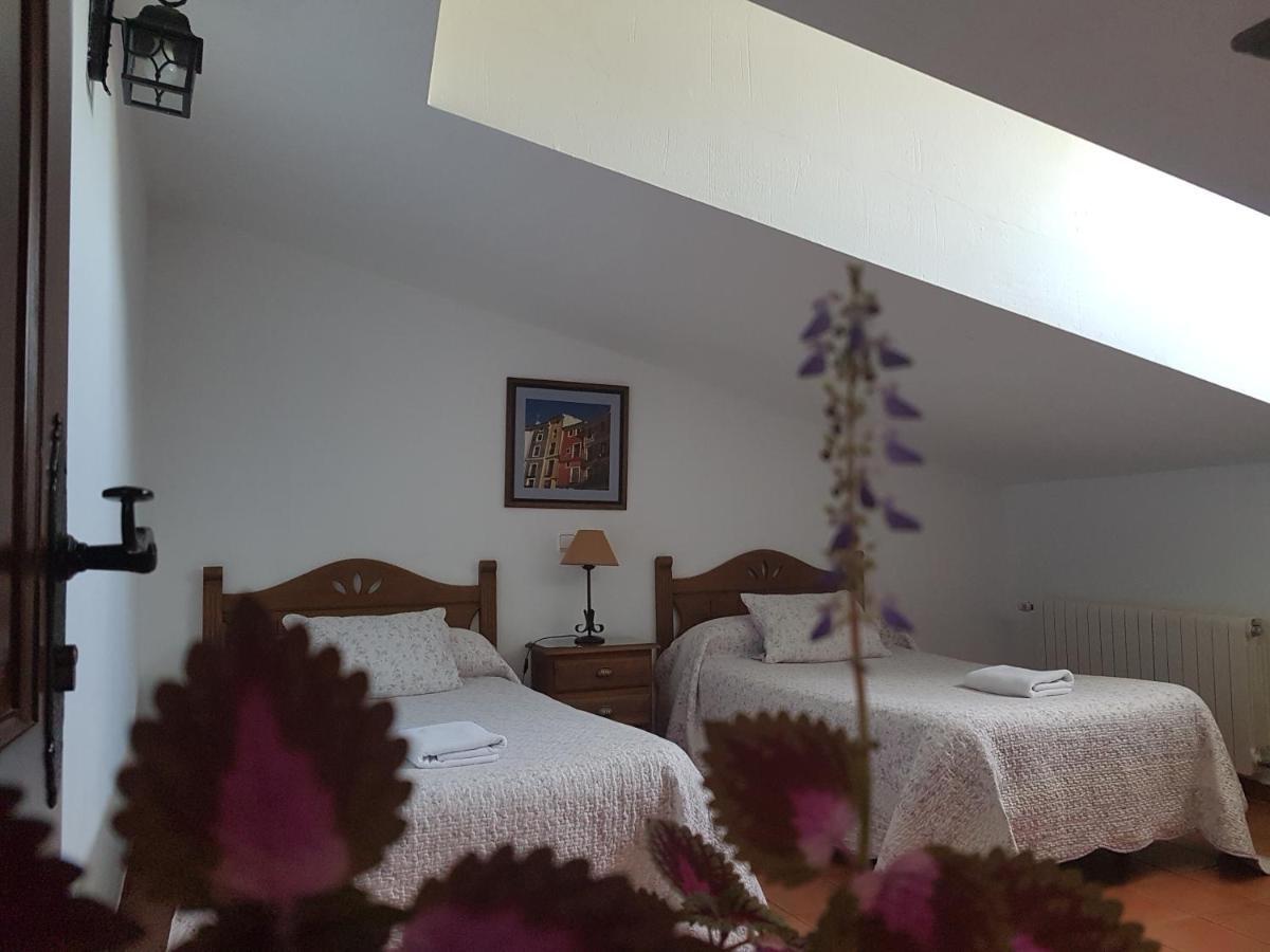 Apartamento 2 4/6 Pax Casa Rural El Sauce. A 2,5 Km De Cuenca Capital Nohales Buitenkant foto