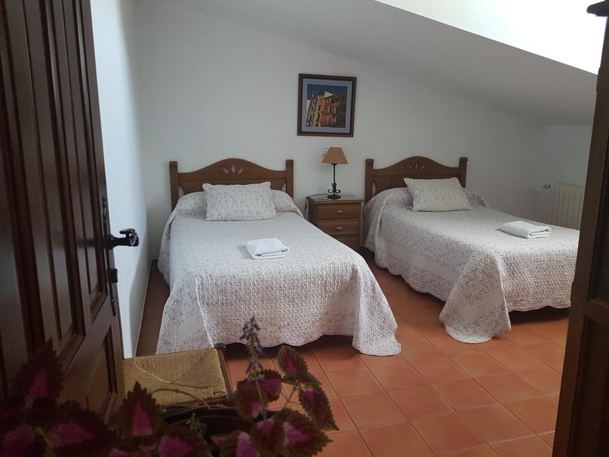 Apartamento 2 4/6 Pax Casa Rural El Sauce. A 2,5 Km De Cuenca Capital Nohales Buitenkant foto